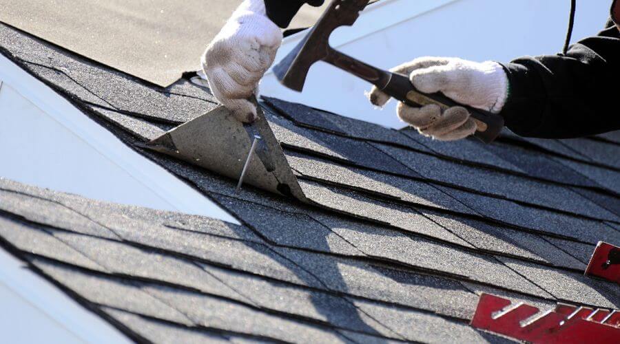 Professional residential roofers in Almena, WI